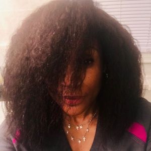 Meet your Posher, Sasha